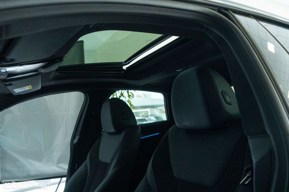 BMW i4 eDrive40 Pack Desportivo M - 46