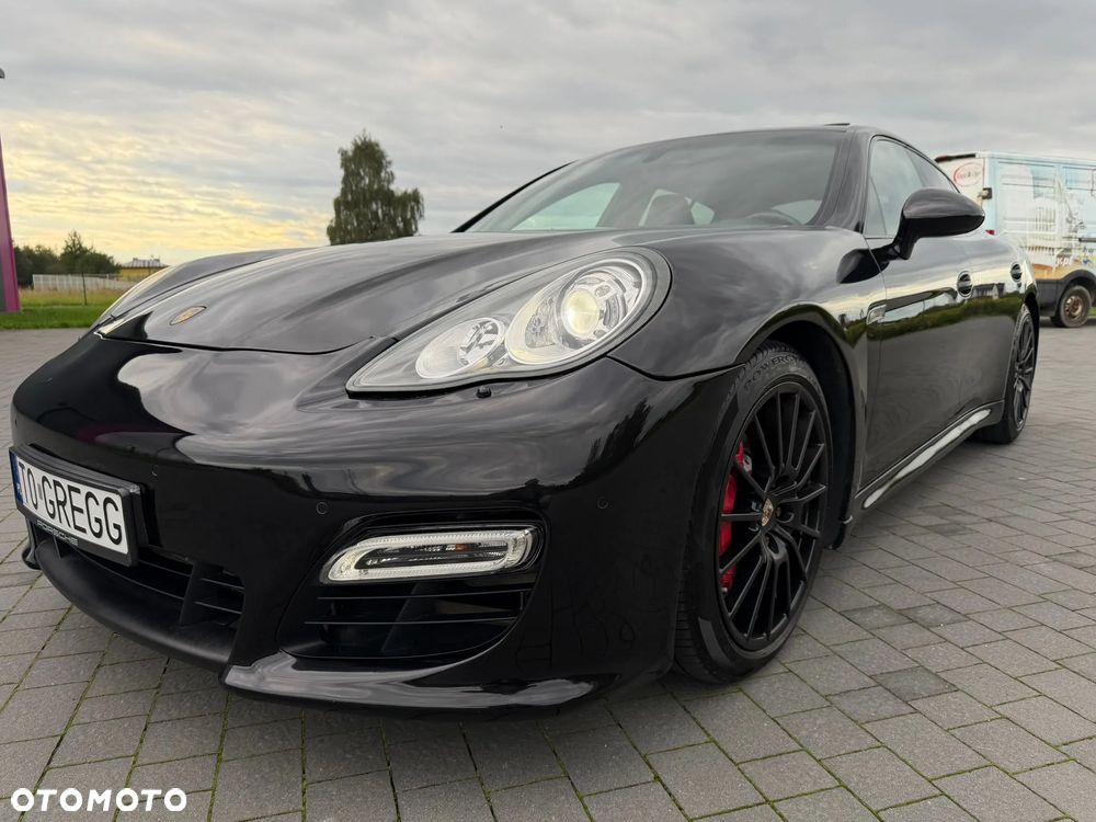 Porsche Panamera - 28