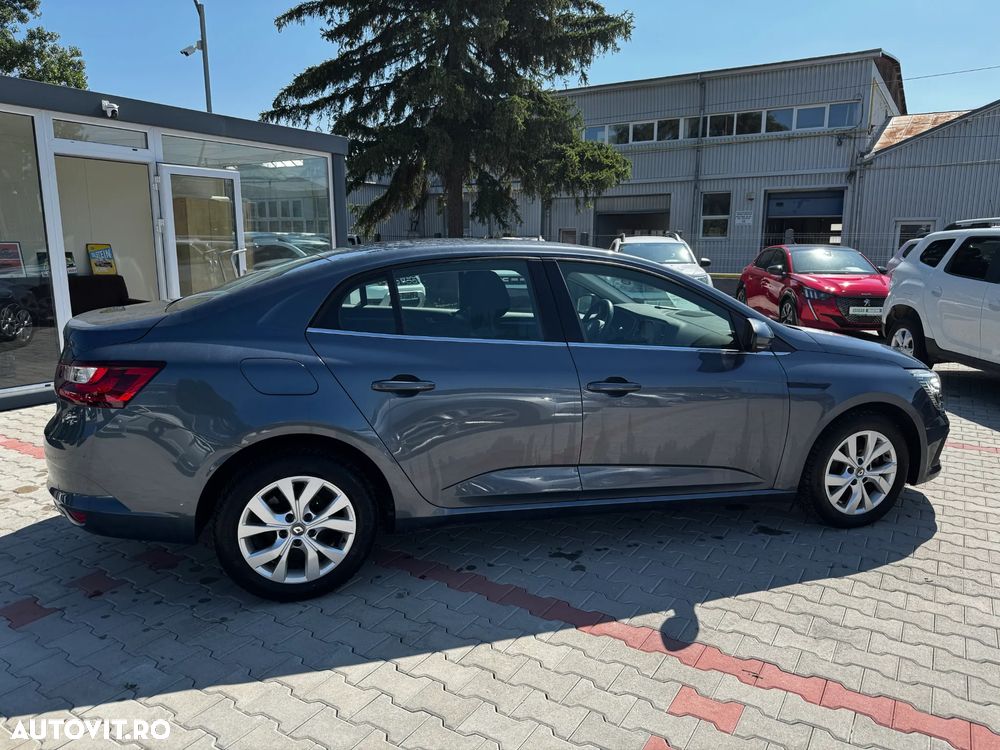 Renault Megane TCe 114 GPF Zen - 6