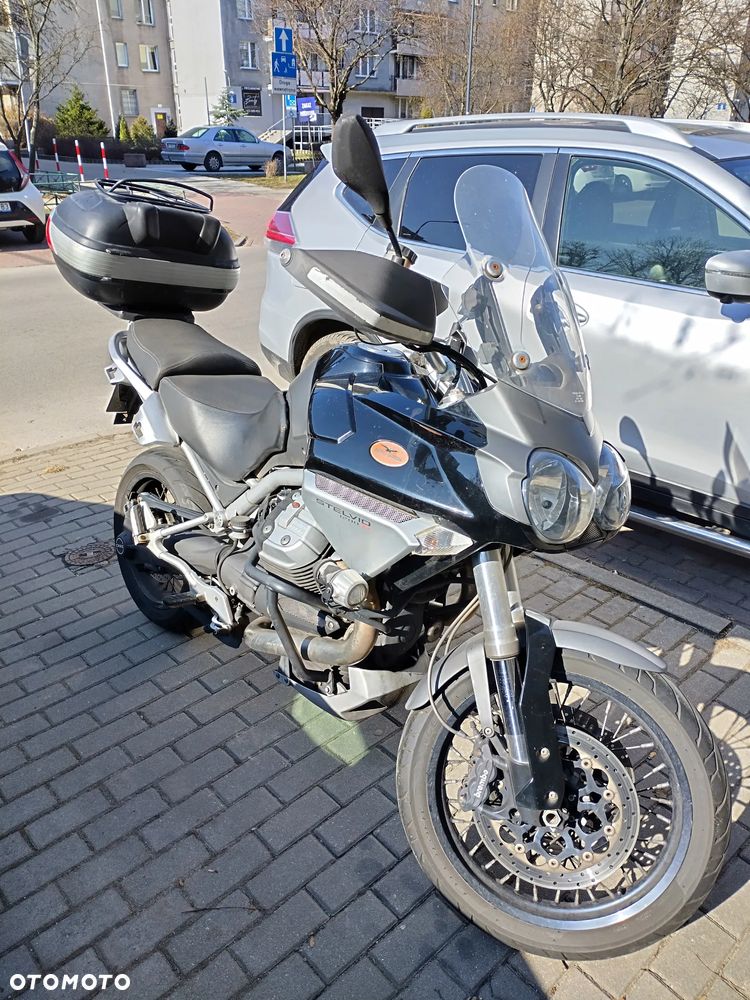 Moto Guzzi Stelvio - 1