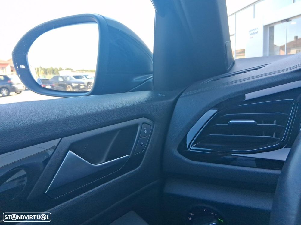 VW T-Roc 1.0 TSI Black Style - 27