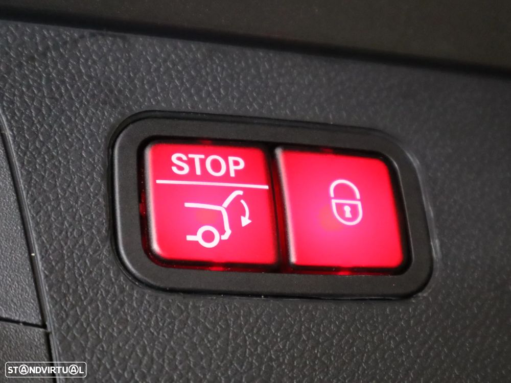 Mercedes-Benz GLC 300 de 4Matic - 12