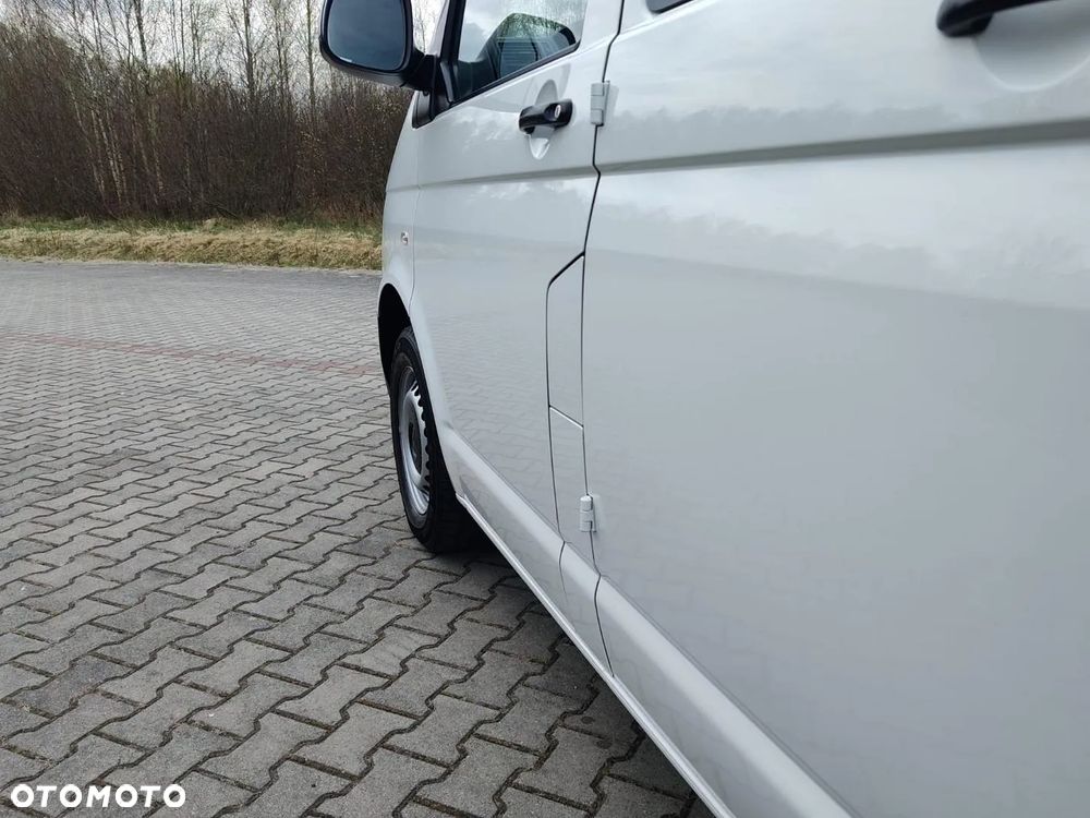 Volkswagen Transporter - 15