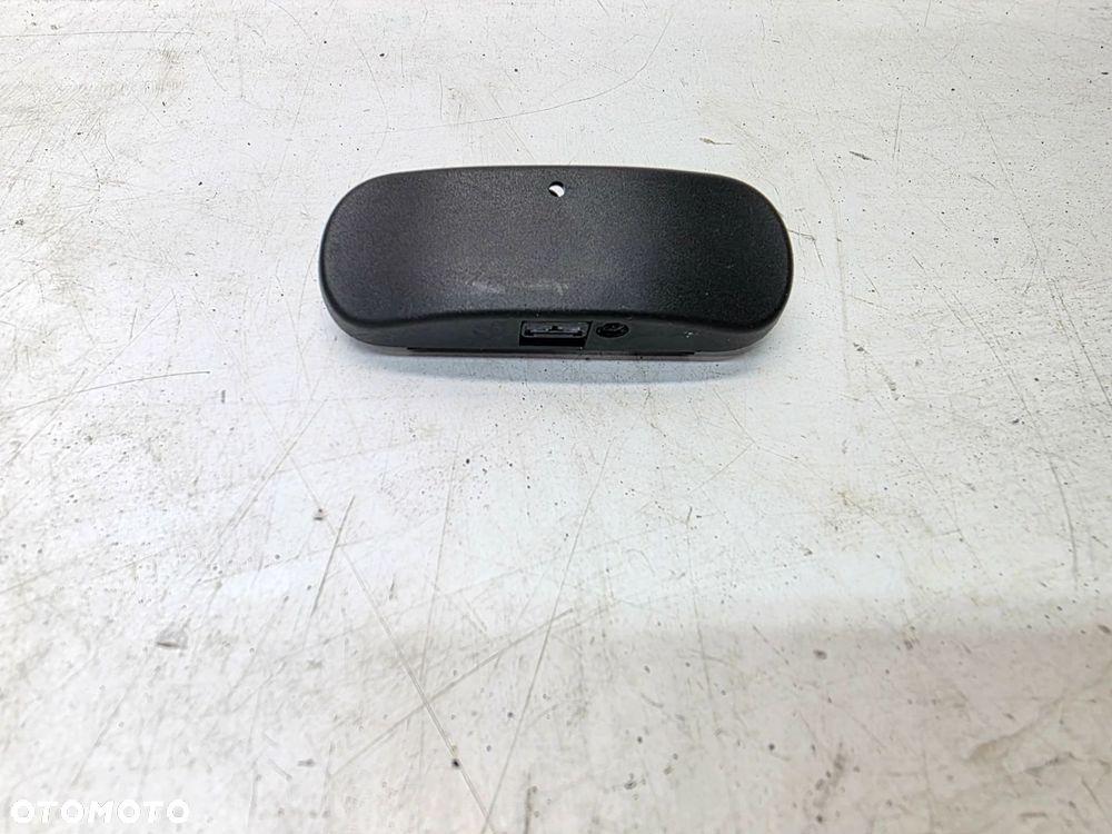DYSZA SPRYSKIWACZA PRAWA LUB LEWA AUDI Q4 E-TRON 5H0955986A - 2
