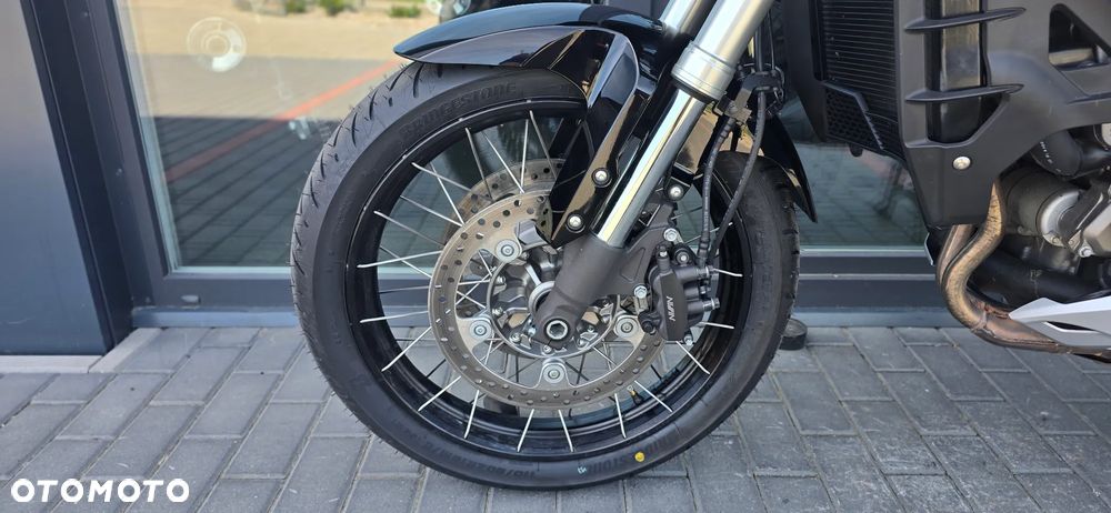 Honda VFR - 41