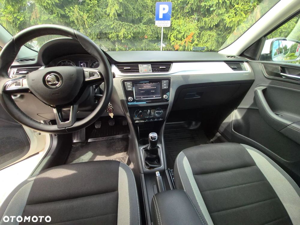 Skoda RAPID 1.0 TSI Ambition - 14