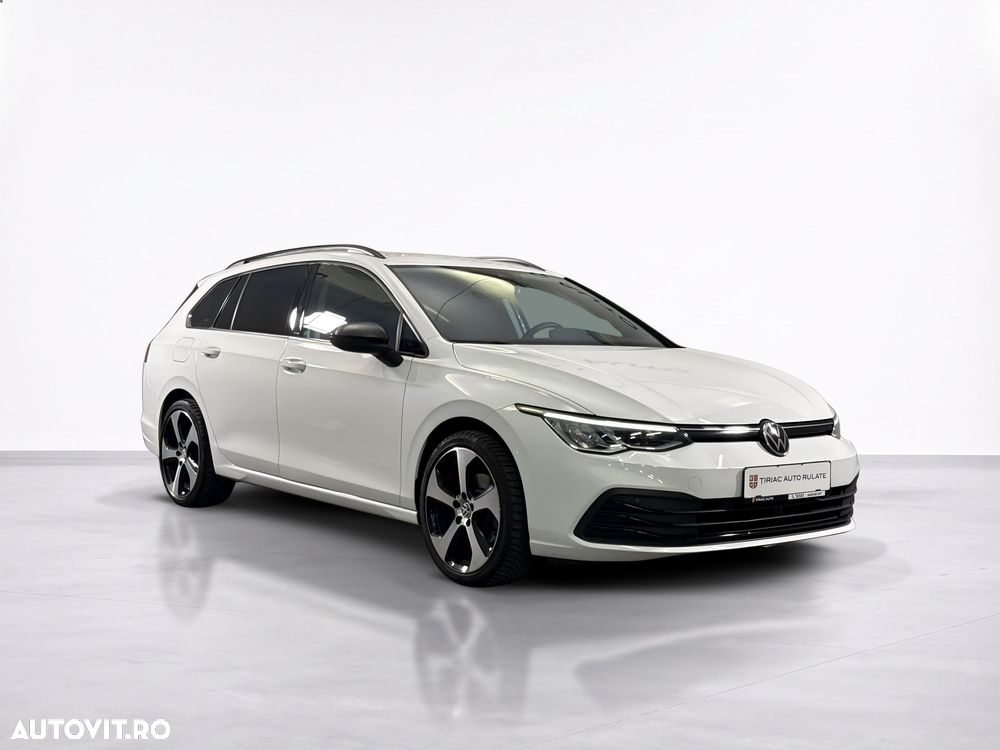 Volkswagen Golf - 8