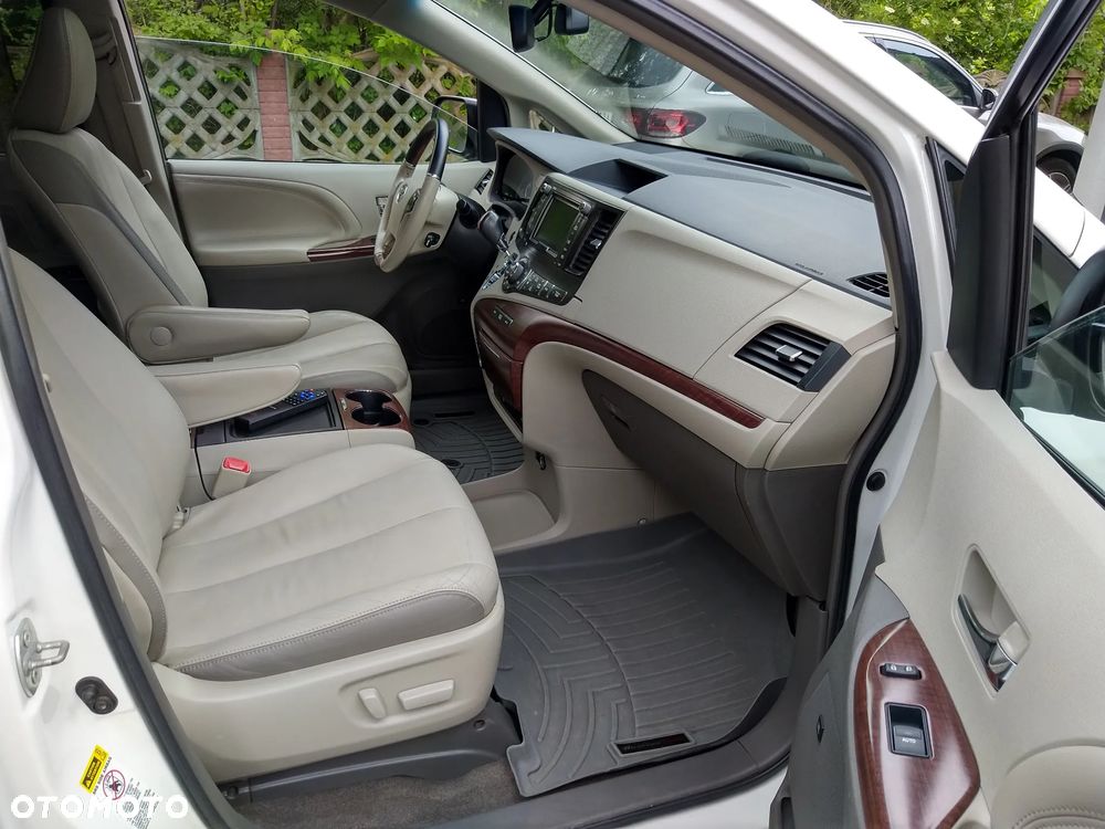 Toyota Sienna 3.5 V6 Limited AWD - 2