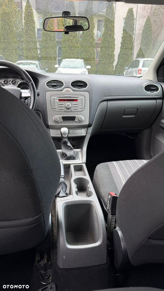 Ford Focus 1.6 16V Viva I - 12