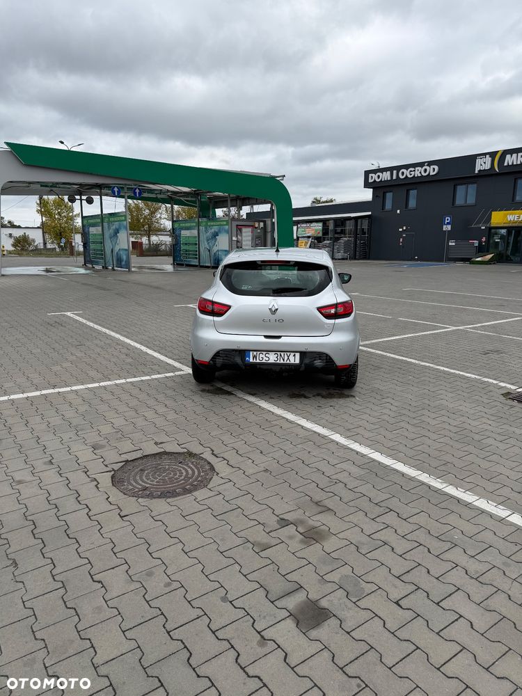 Renault Clio 1.2 16V Business - 15