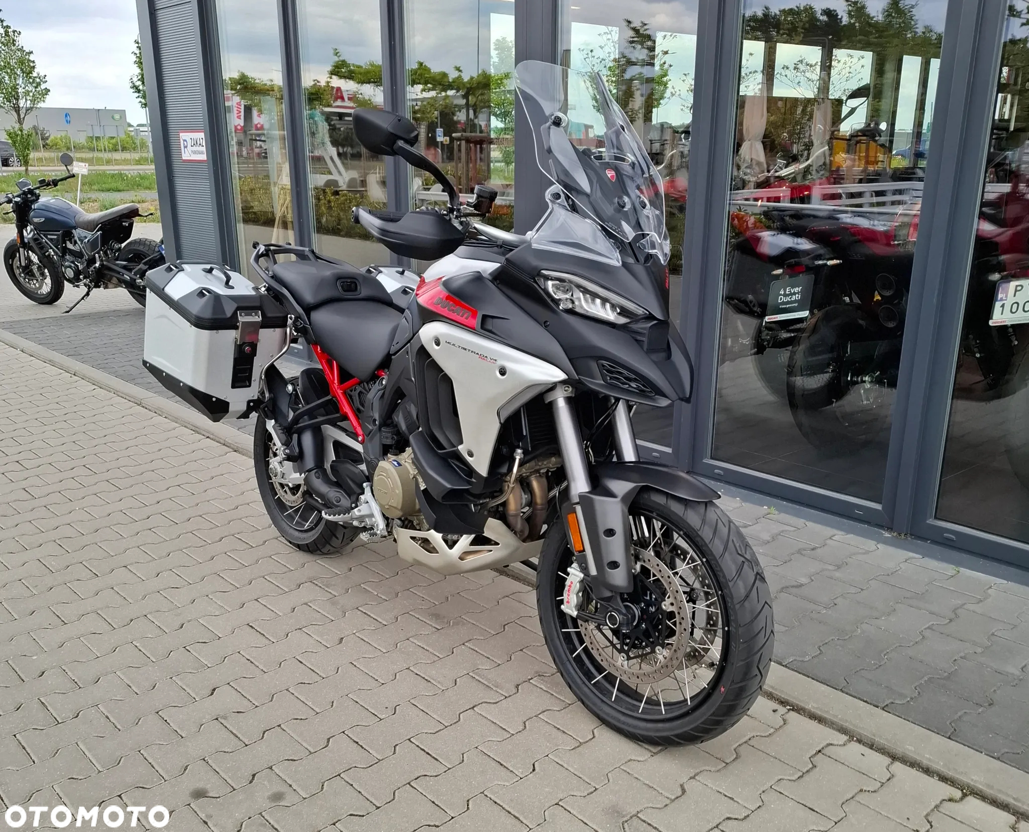 Ducati Multistrada - 7