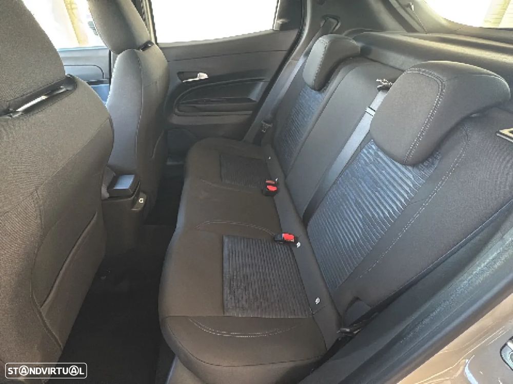 Alfa Romeo Junior 1.2 eDCT6 - 9