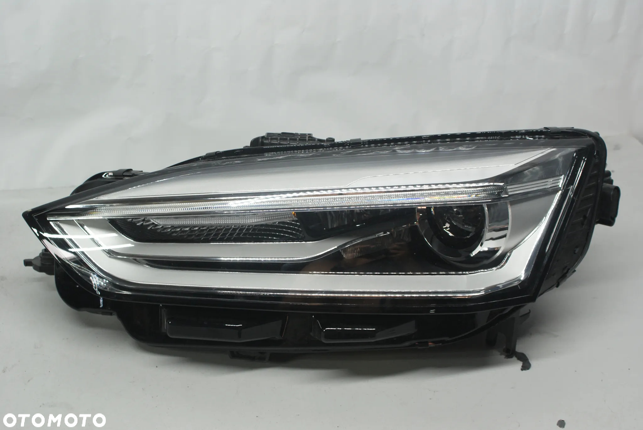 Lampy przednie Audi A5 8W bi-xenon - 9