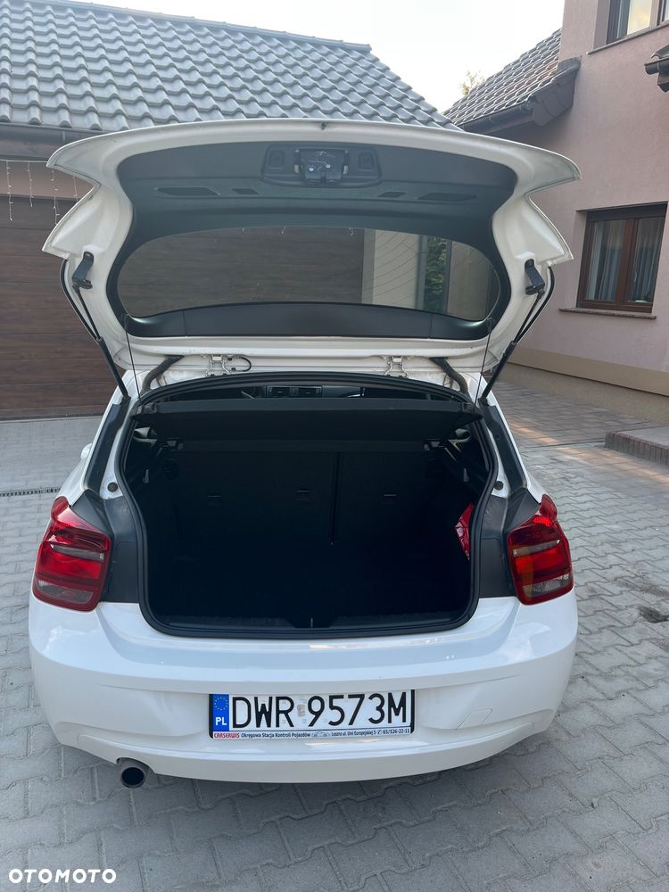 BMW Seria 1 116d EfficientDynamics Edition Sport Line - 6