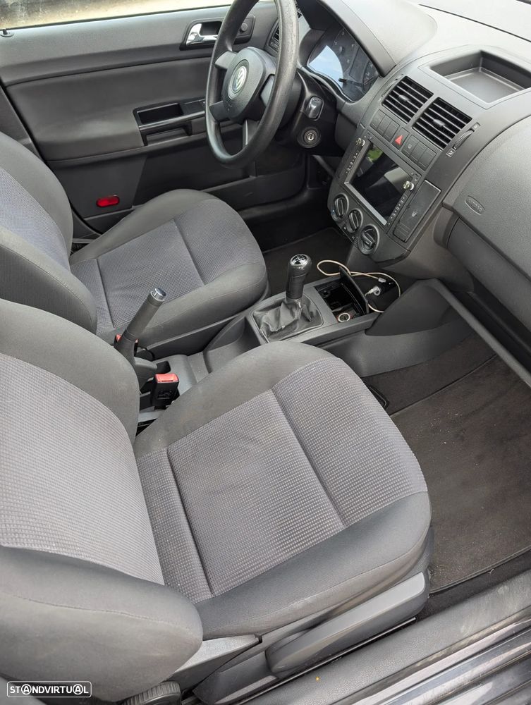 VW Polo 1.4 TDi Confortline AC - 9