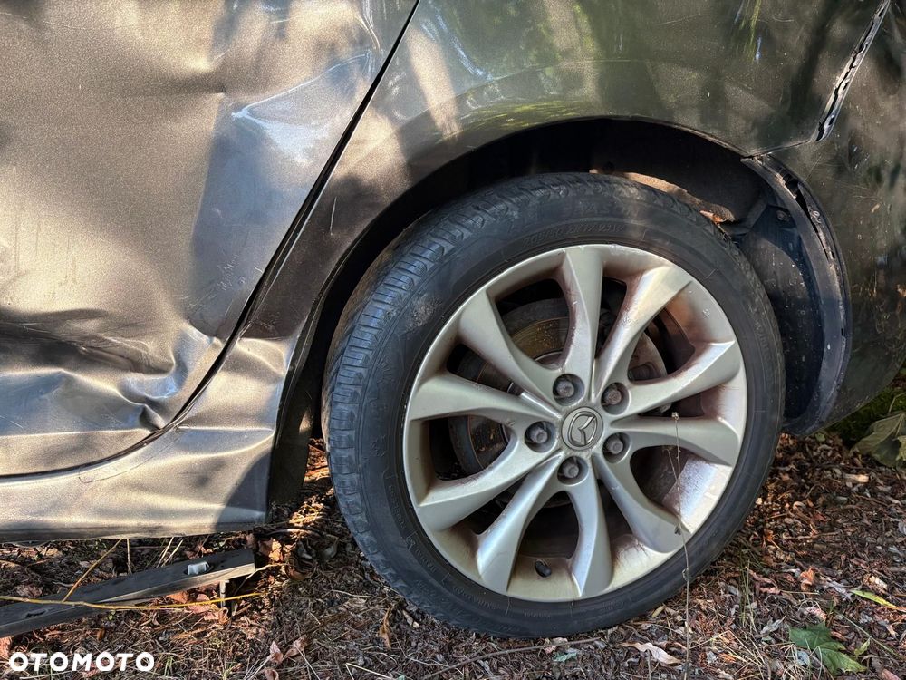 Mazda 3 - 15