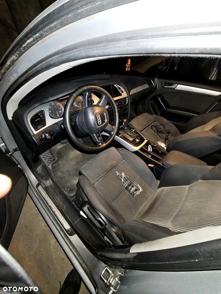 Audi A4 Avant - 2