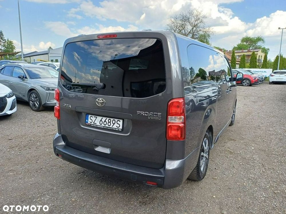Toyota Proace Verso 2,0-l-D-4D L2 (8-Si.) Family - 7