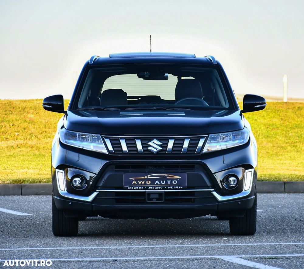 Suzuki Vitara 1.5 HEV Luxus - 22