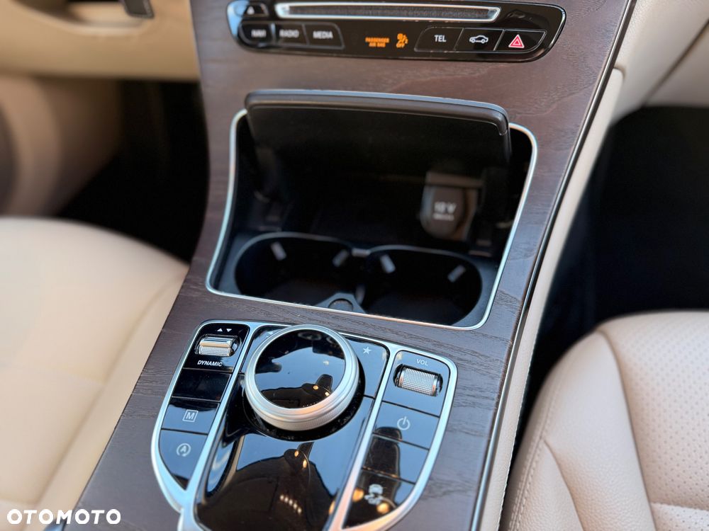 Mercedes-Benz GLC 220 d 4-Matic - 17