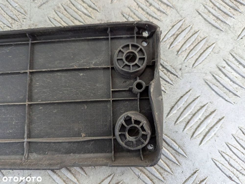 Tivoli XLV 2016-2019 podkładka pod tablicę rejestracyjną 78782-35510 - 7