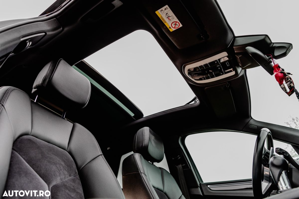 Porsche Macan - 13