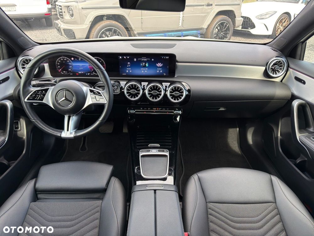 Mercedes-Benz Klasa A 200 d Progressive 8G-DCT - 19
