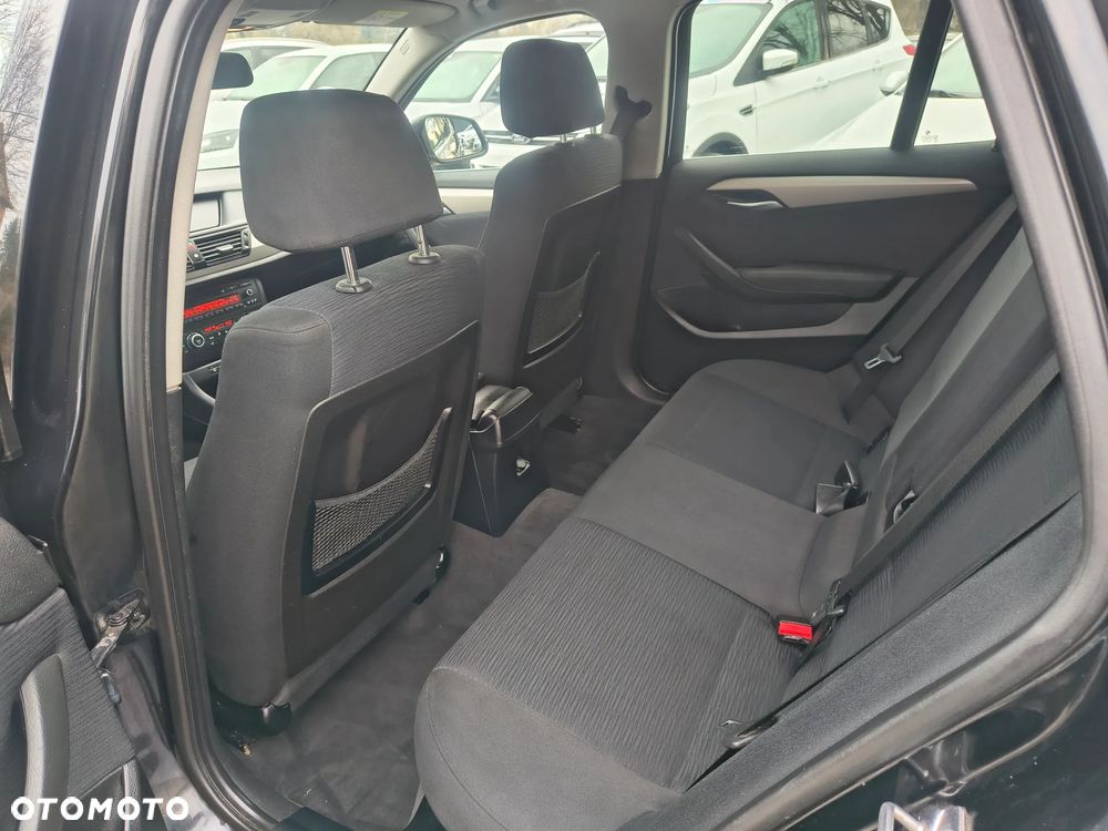 BMW X1 sDrive16d xLine - 18