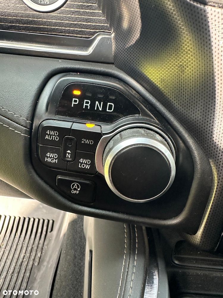 RAM 1500 - 15
