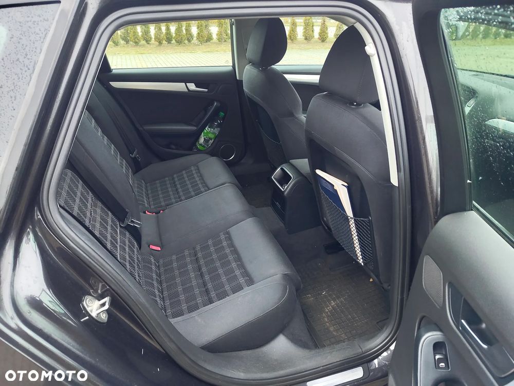 Audi A4 Avant - 9