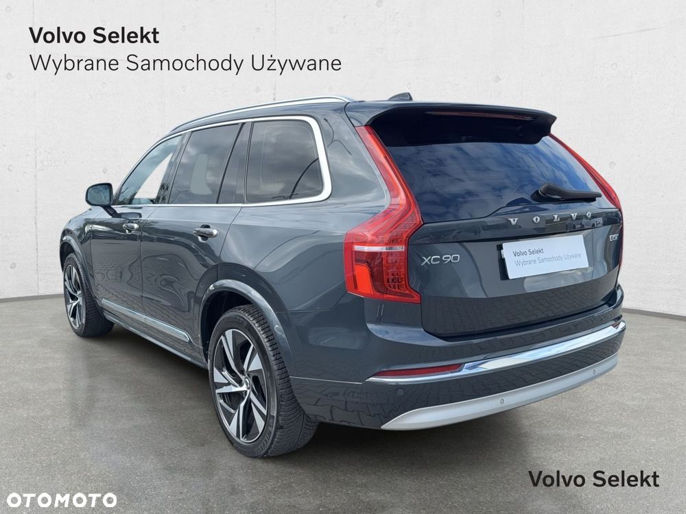 Volvo XC 90 - 8