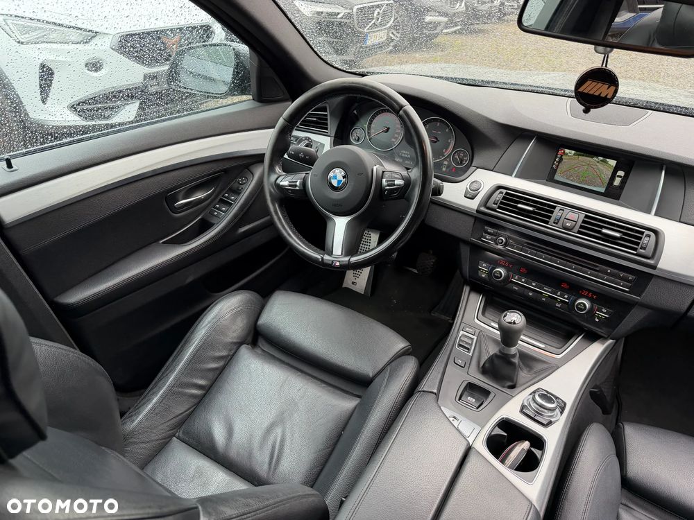 BMW Seria 5 - 33