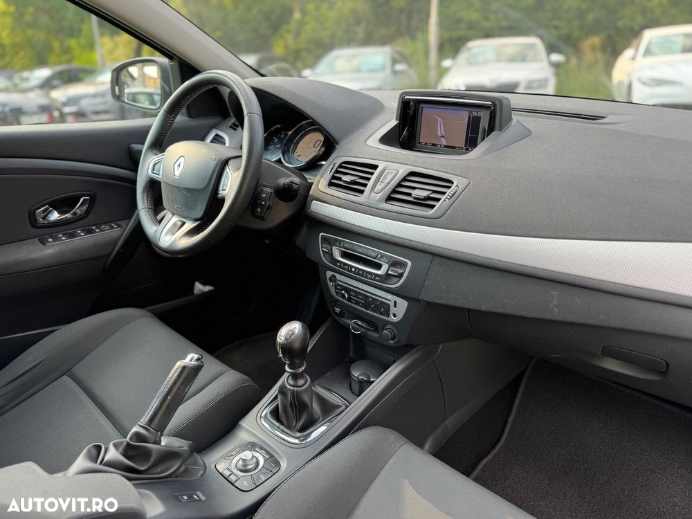 Renault Megane 1.5 dCi Dynamique - 5