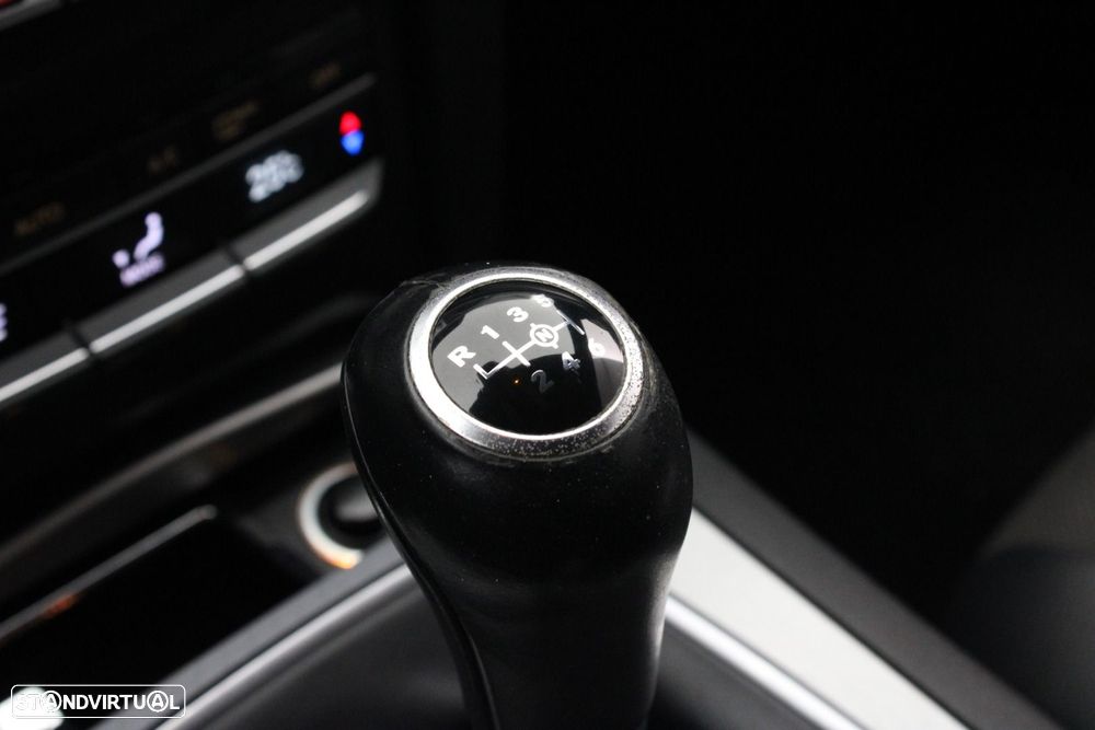 Mercedes-Benz E 220 CDi BlueEfficiency - 24