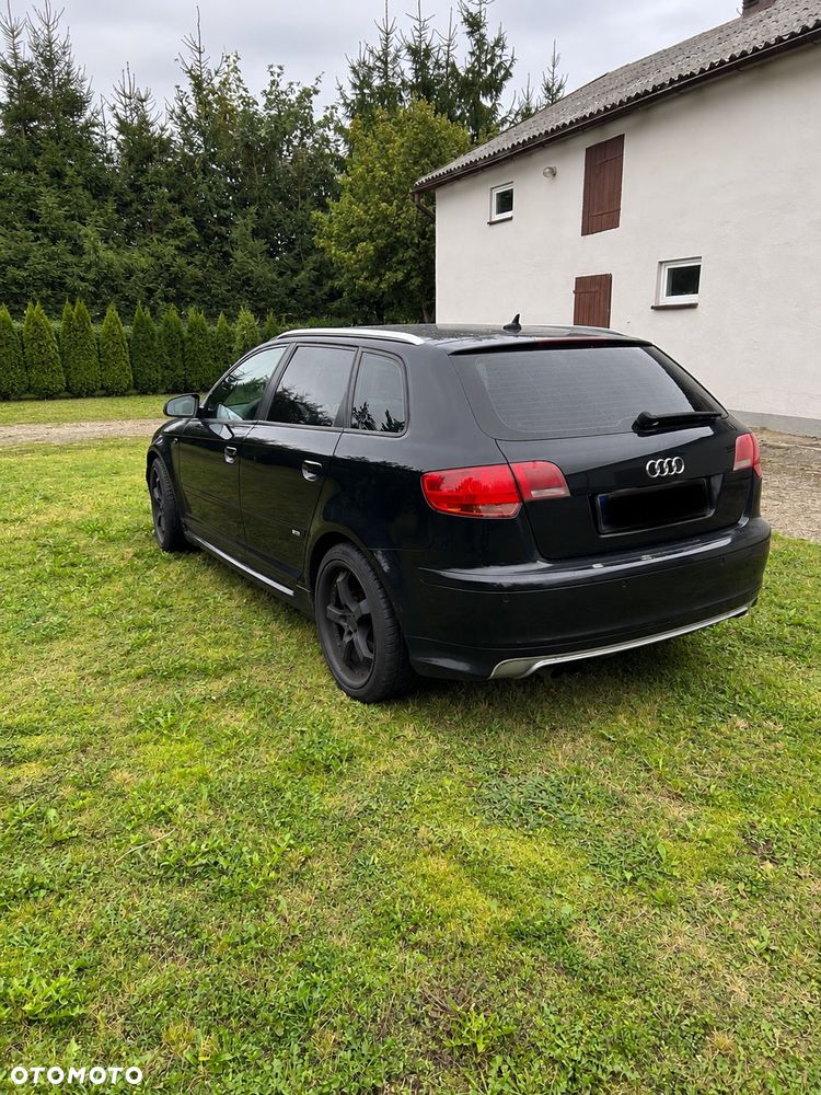 Audi A3 Sportback - 3