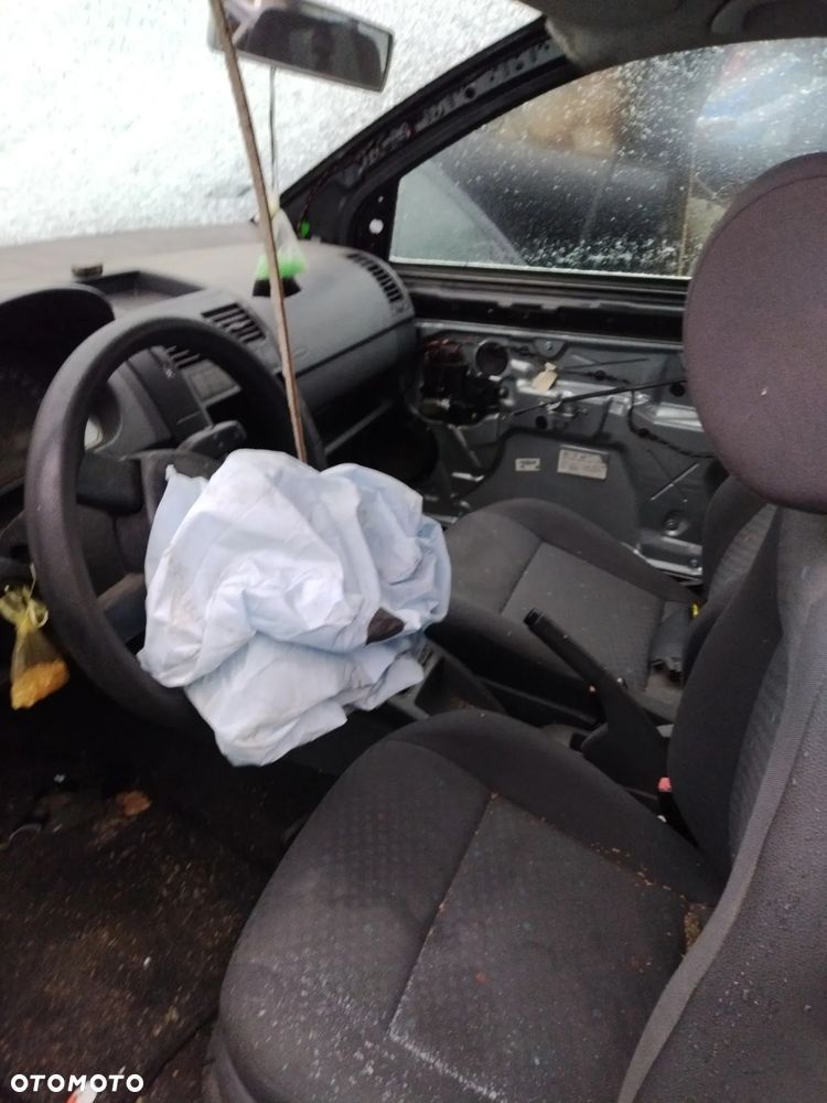 Volkswagen VW Polo 9N Okular - 2