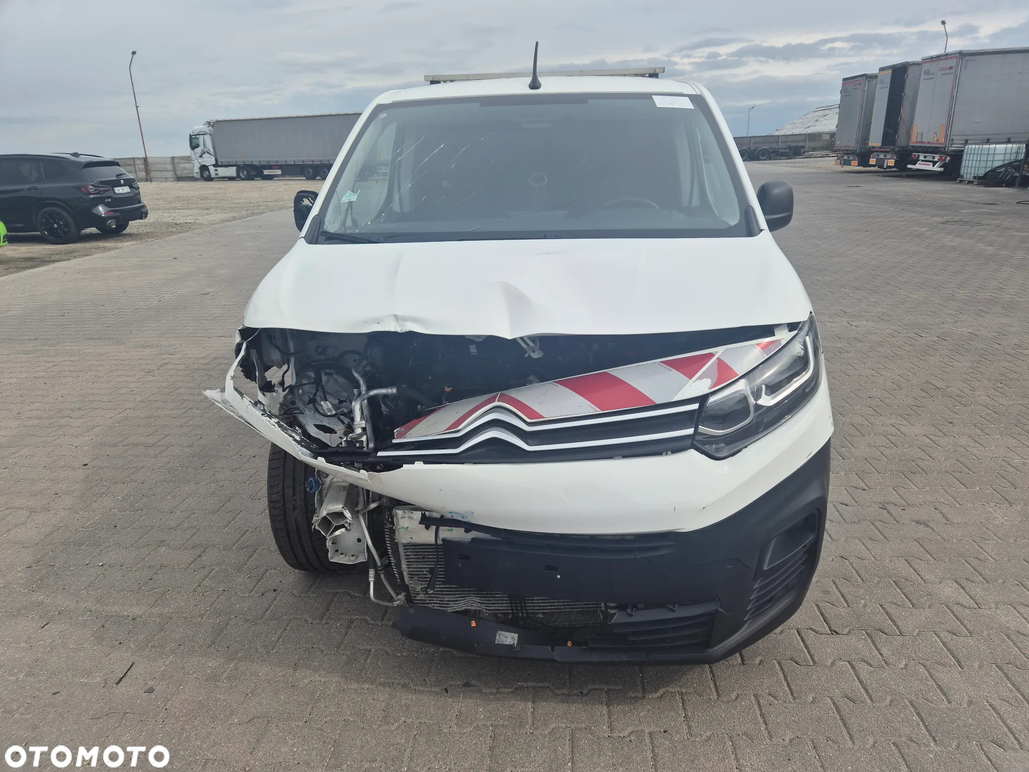 Citroën BERLINGO - 3