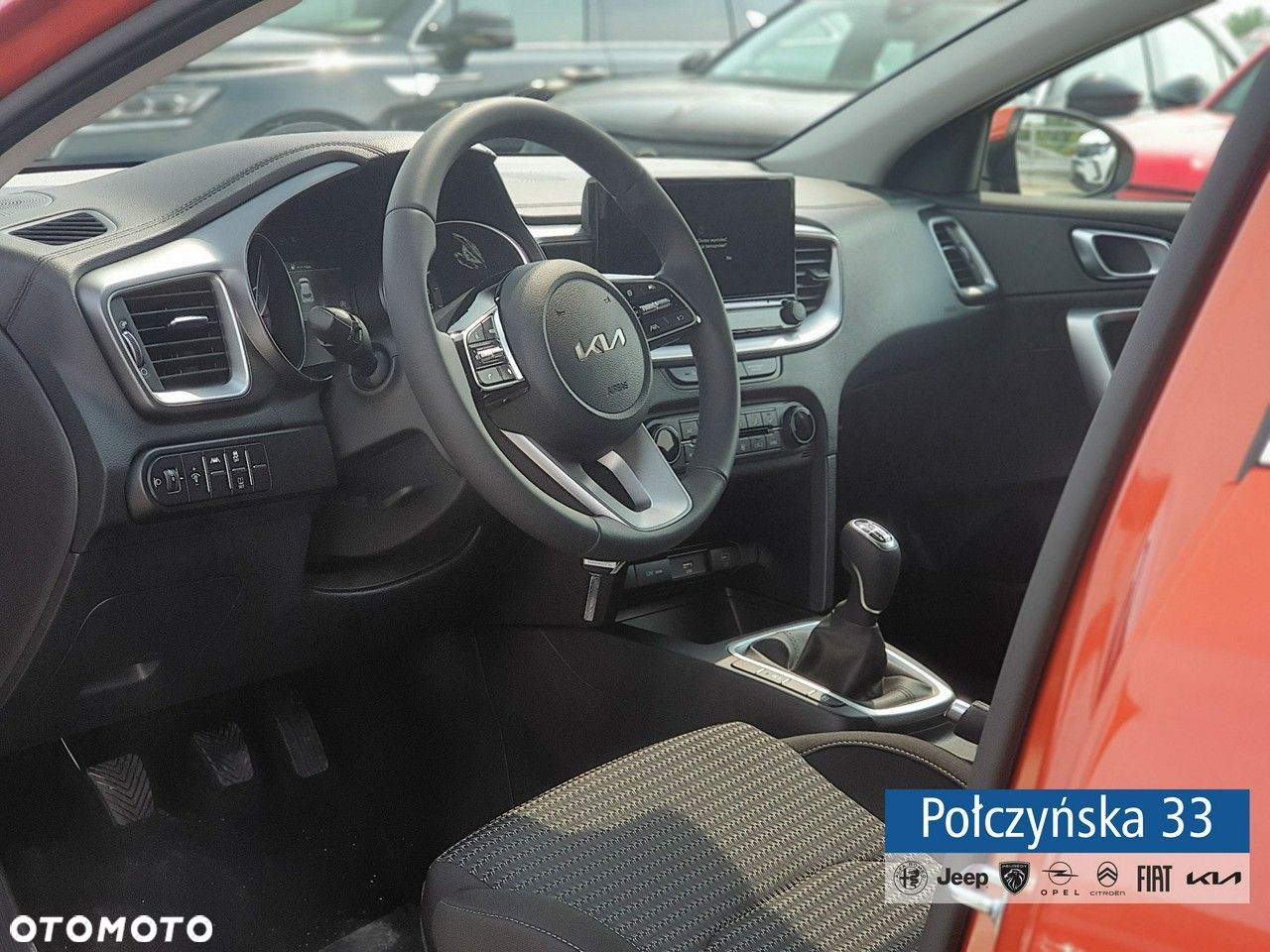 Kia XCeed - 11