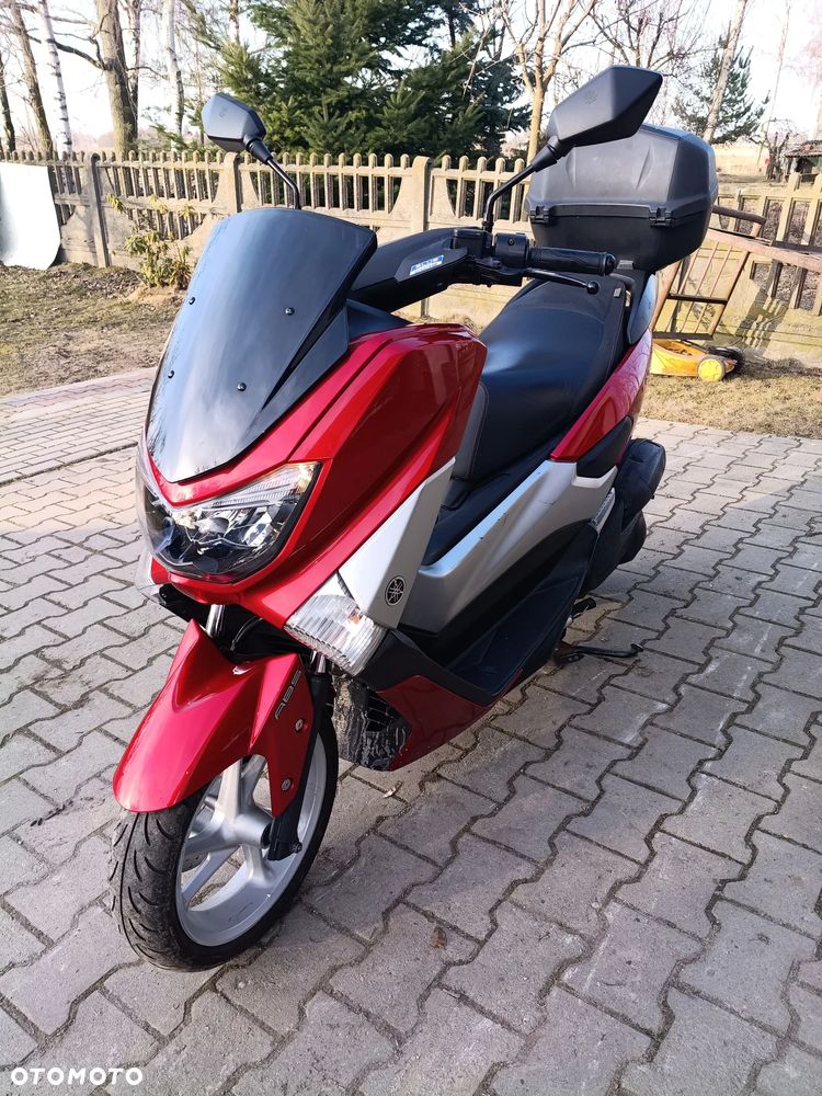 Yamaha NMAX - 9
