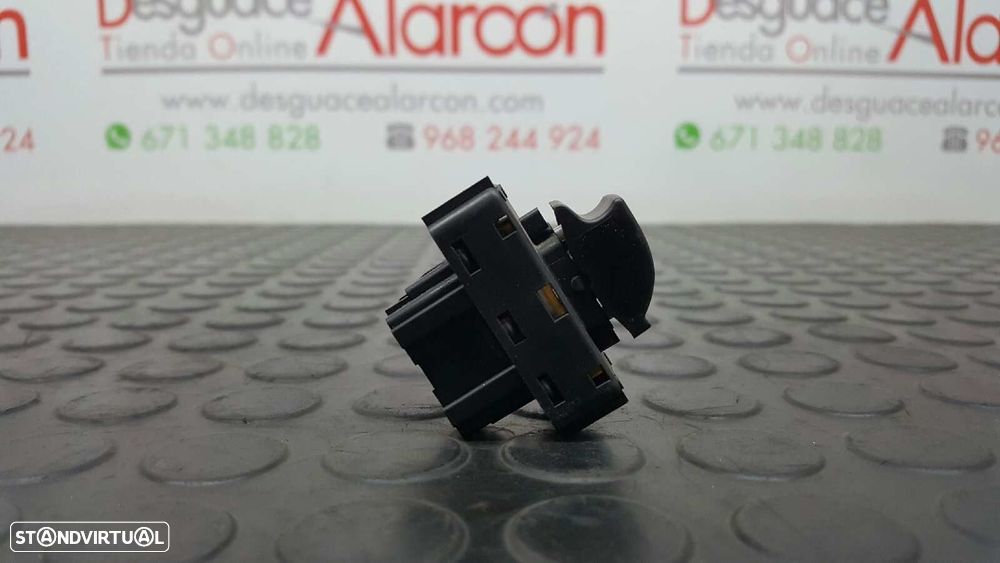 COMANDO DO ELEVADOR FRENTE DIREITO CITROEN C3 BUSINESS - 5