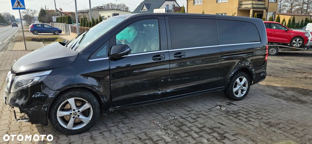 Mercedes-Benz Klasa V - 4