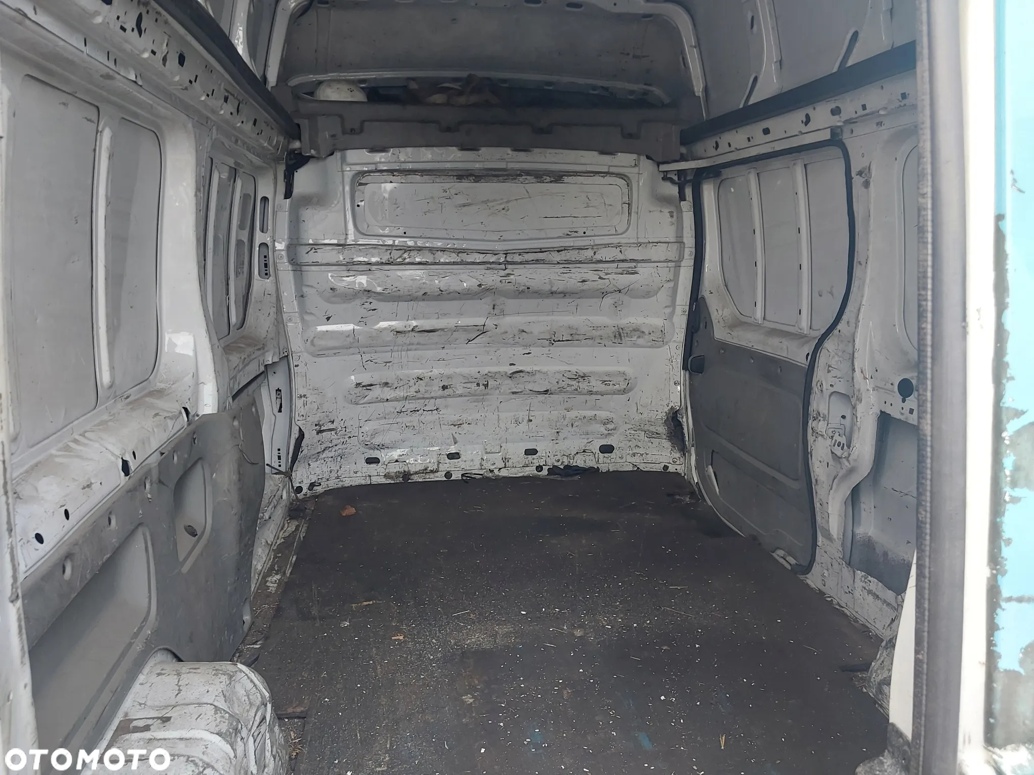 Opel Vivaro - 4