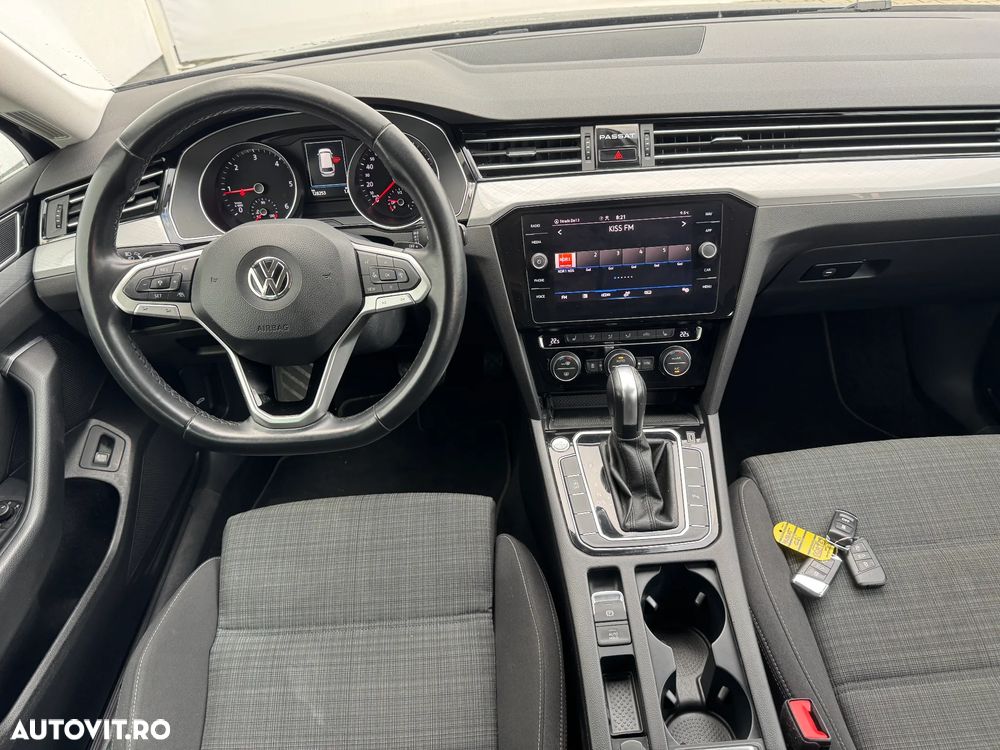 Volkswagen Passat Variant 2.0 TDI DSG Business - 11