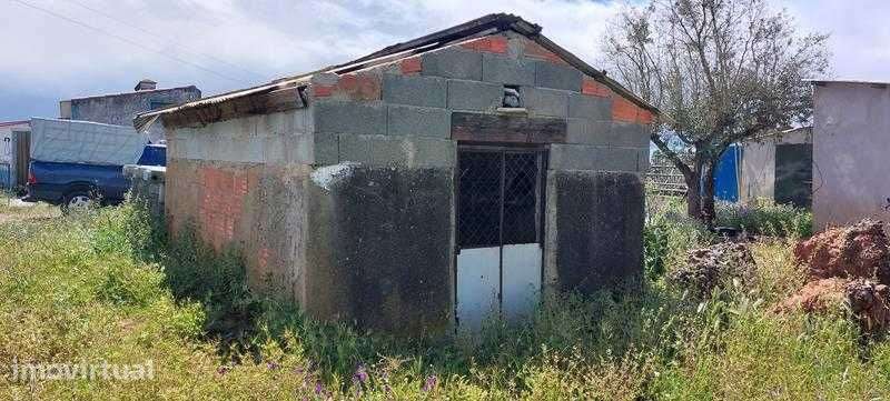 Prédio Misto - Fronteira (área 3,425 HA) - Grande imagem: 3/10