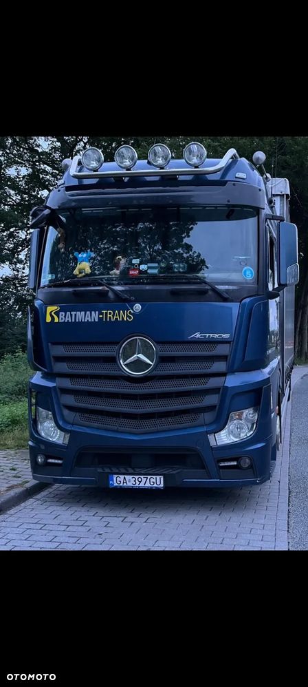 Mercedes-Benz ACTROS - 7