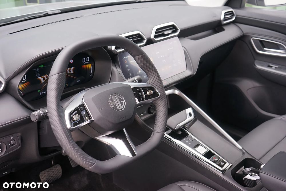 MG ZS 1.5 HEV+ Exclusive - 17