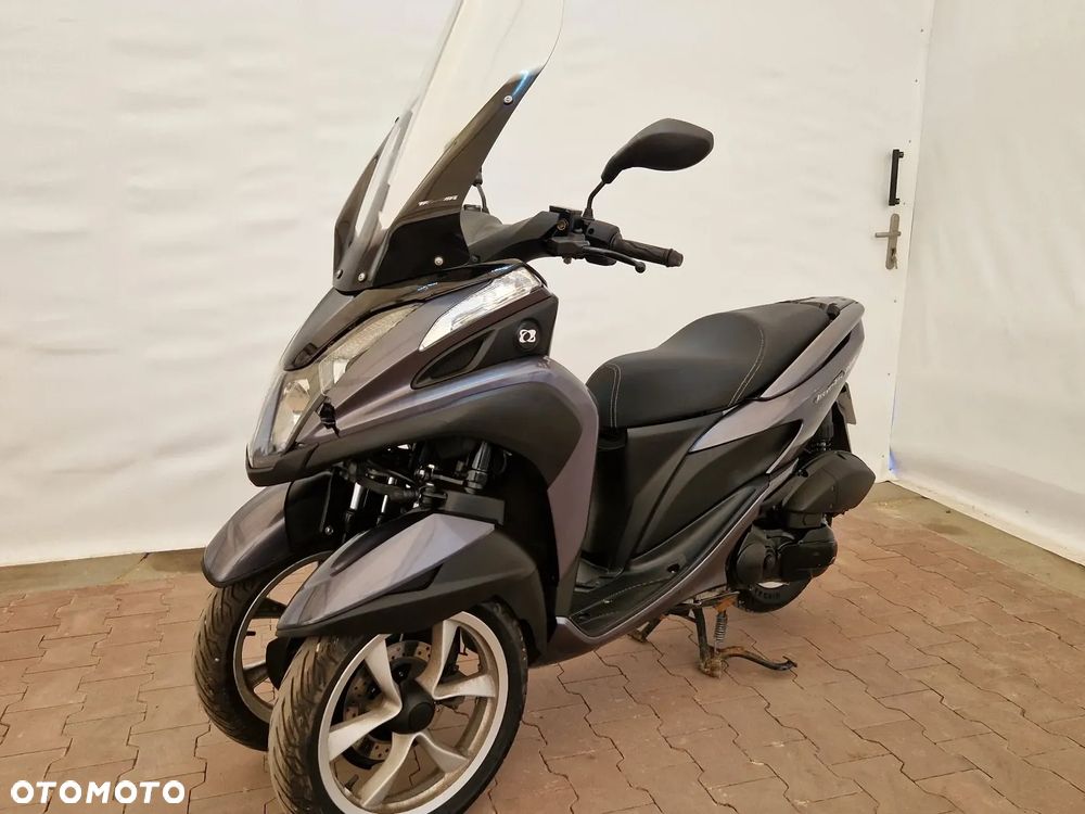Yamaha Tricity - 1