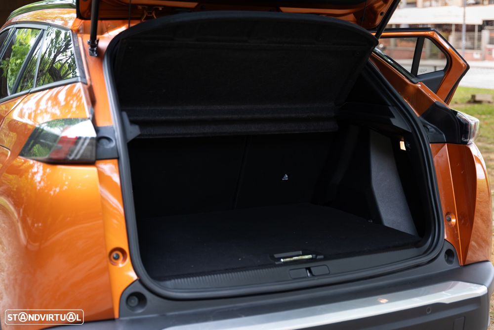Peugeot 2008 - 21