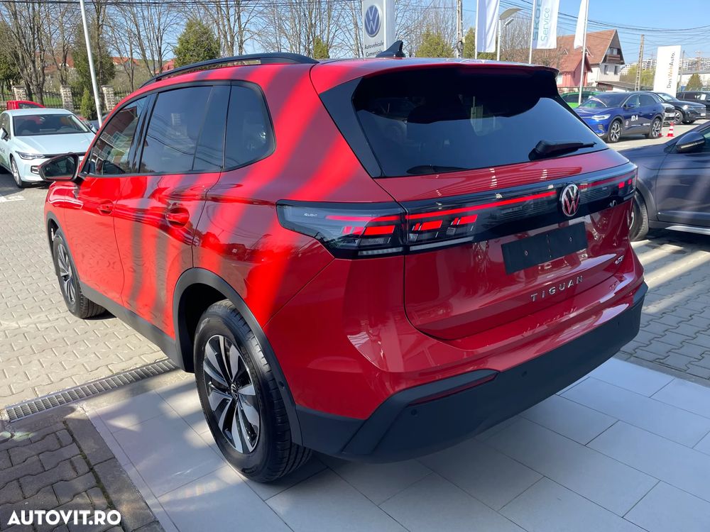 Volkswagen Tiguan - 6