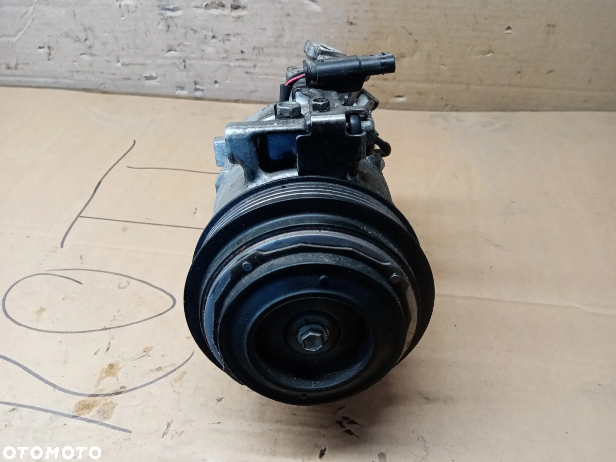 Sprężarka klimatyzacji pompa klimy Mercedes E-Klasa W213 2.0 CDI A0008301301 - 2